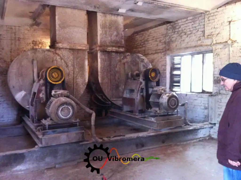 Centrifugal radial fan impeller field balancing on site