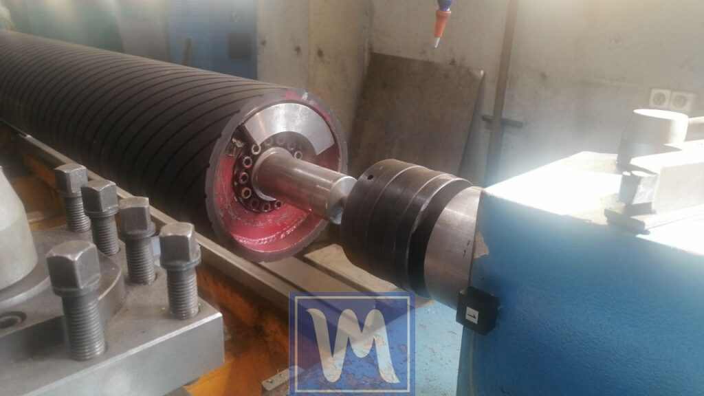 On-Site Dynamic Balancing of Rubberized Shafts Using a Lathe Machine